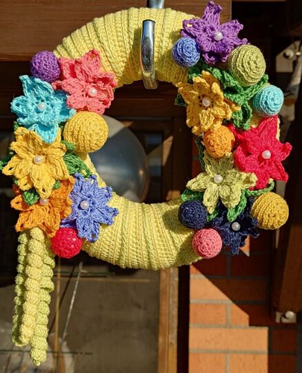 Türkranz mit Blüten