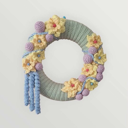 Türkranz mit Blüten