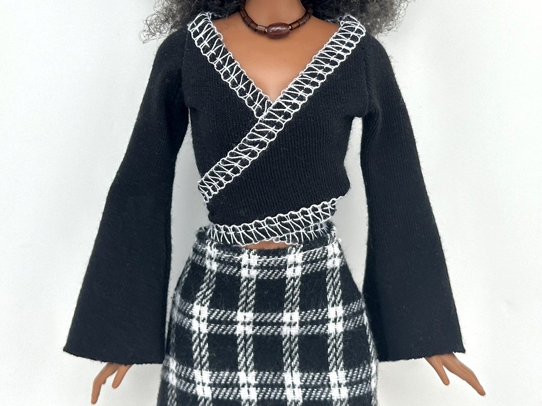 Wickelshirts für kleine Modepuppen - Nähanleitung mit Schnittmuster - Bild 23