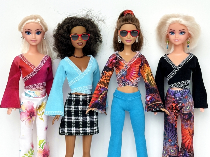 Wickelshirts für kleine Modepuppen - Nähanleitung mit Schnittmuster