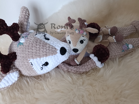 Daisy Deer: Anleitung (Deutsch) zum Häkeln von Reh-Schnuffeltieren
