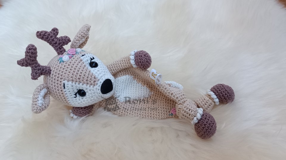 Daisy Deer: Anleitung (Deutsch) zum Häkeln von Reh-Schnuffeltieren