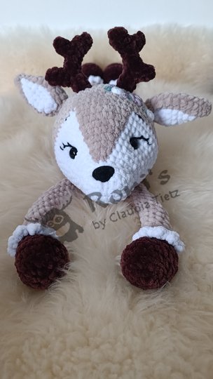 Daisy Deer: Anleitung (Deutsch) zum Häkeln von Reh-Schnuffeltieren