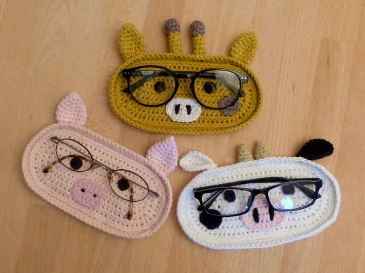 Häkelanleitung Brillenablage Kuh, Schwein und Giraffe, Brillenschale