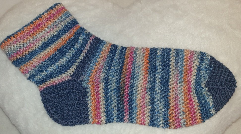 Häkelsocken Conny mit Bumerang-Ferse für alle Größen, mit jedem Garn