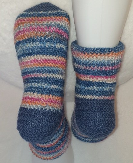 Häkelsocken Conny mit Bumerang-Ferse für alle Größen, mit jedem Garn