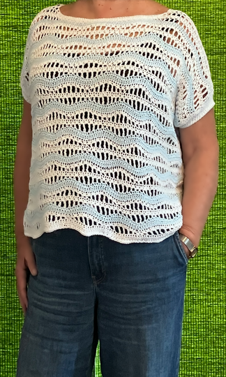 Shirt in Hellblau-Weiß - 4 Muster zur Auswahl- Häkelanleitung