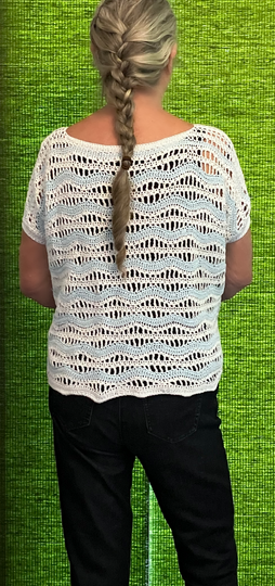 Shirt in Hellblau-Weiß - 4 Muster zur Auswahl- Häkelanleitung