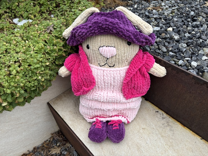 Rosa & Maxi Bunny Pair - Knitting Pattern for Cuddly Bunnies