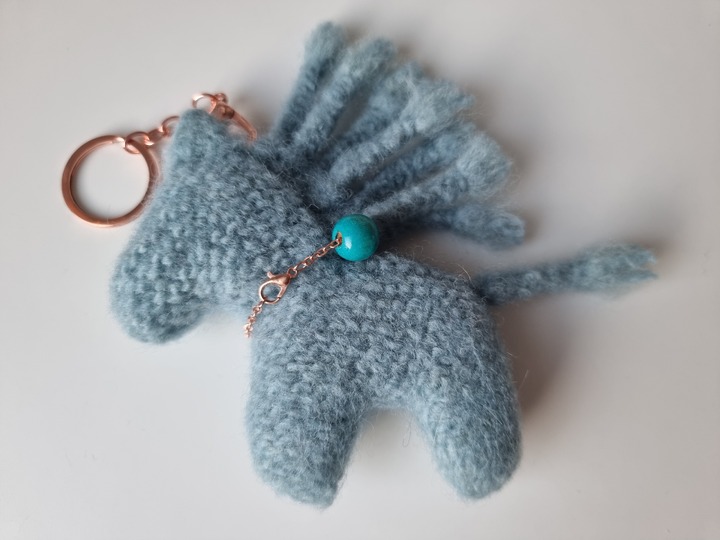 „Glückspferdchen" Strick- & Filzanleitung für einen süßen Schlüsselanhänger