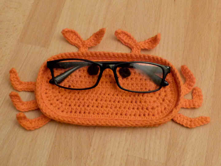 Häkelanleitung Brillenablage Frosch, Krabbe und Küken, Brillenschale