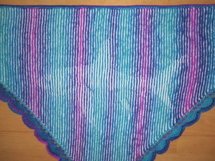 Dreieckstuch Hai Illusionsstricken