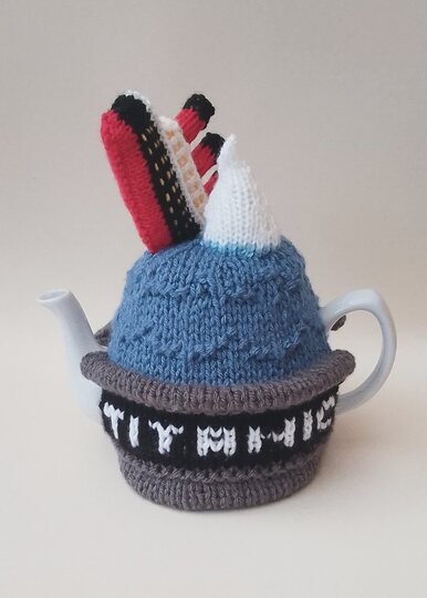 TeaCosyFolk's Titanic Tea Cosy Knitting Pattern