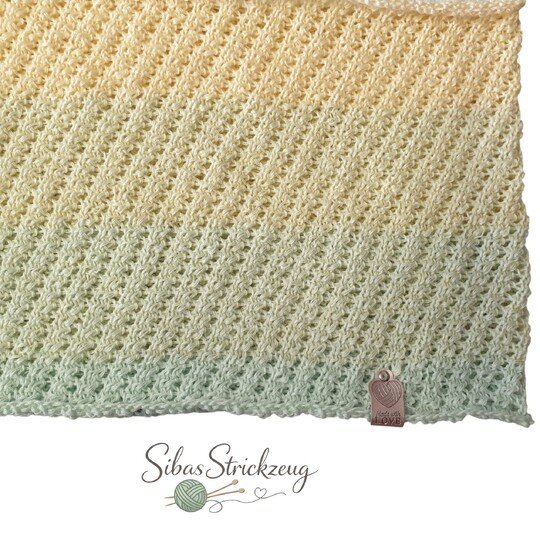 Sommer-Farbverlauf-Cowl – luftiger Rundschal mit Lochmuster