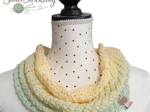Sommer-Farbverlauf-Cowl – luftiger Rundschal mit Lochmuster