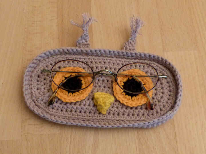 Häkelanleitung Brillenablage Lama, Panda und Eule, Brillenschale