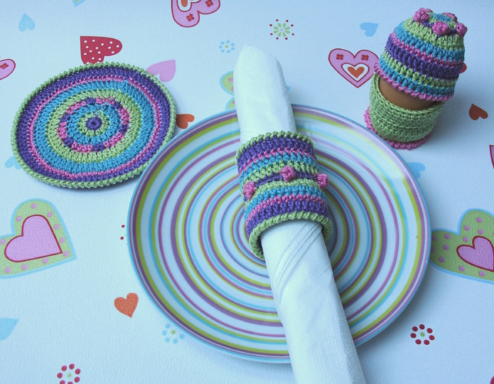 Crochet pattern 4 in 1: Egg warmers, napkin rings, coasters, egg cups PDF
