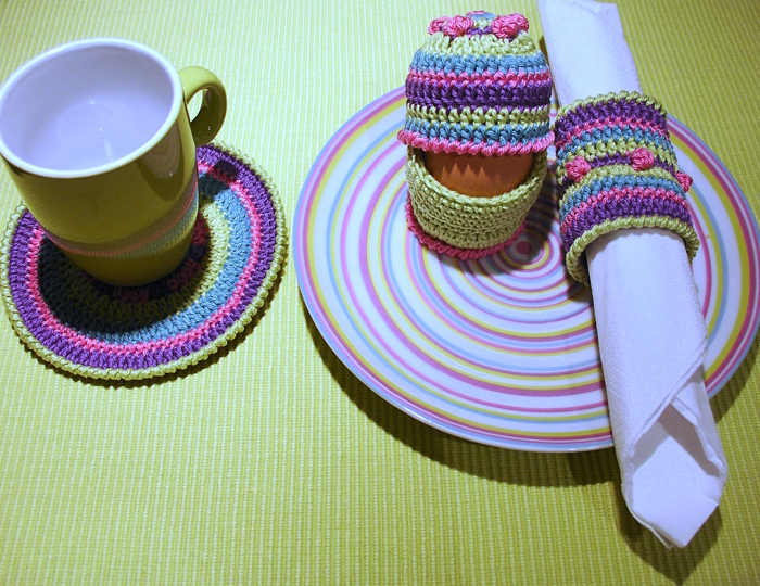 Crochet pattern 4 in 1: Egg warmers, napkin rings, coasters, egg cups PDF