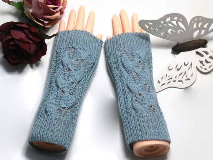 Leaf pattern arm warmers No. 013