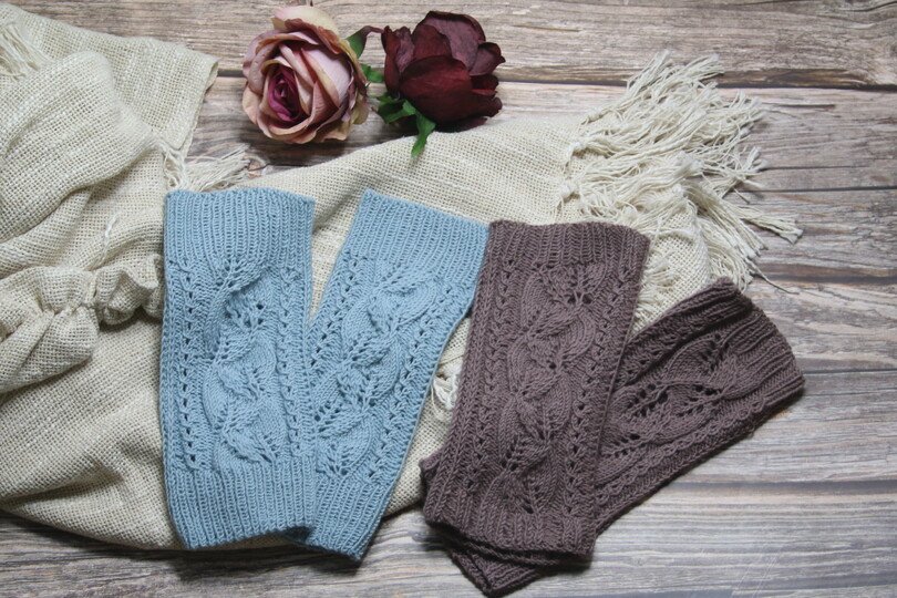 Leaf pattern arm warmers No. 013