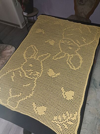 Häkelanleitung Tischdecke Hase