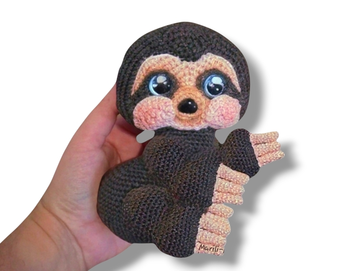 Crochet pattern for Fely the sloth