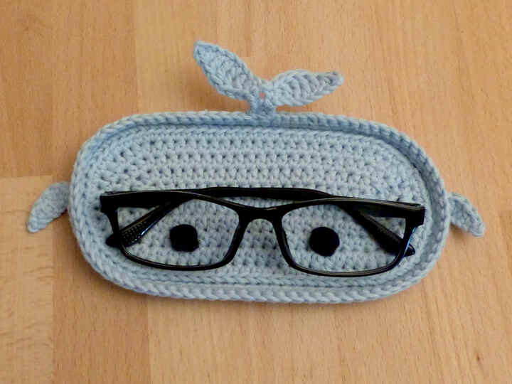 Häkelanleitung Brillenablage Wal, Hai und Qualle, Brillenschale