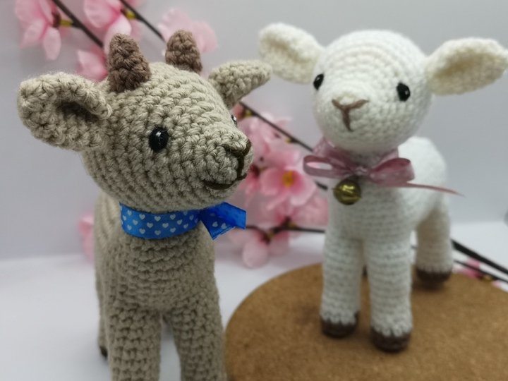 2in1: Lamb + Baby Goat - crochet pattern by NiggyArts