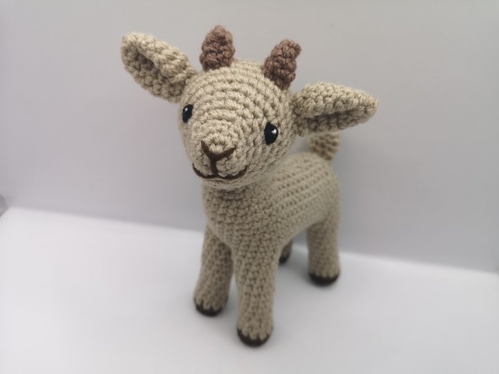 2in1: Lamb + Baby Goat - crochet pattern by NiggyArts