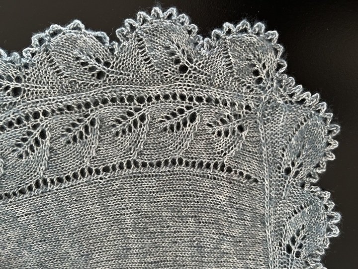 Anleitung Strickjacke "Blattranken"