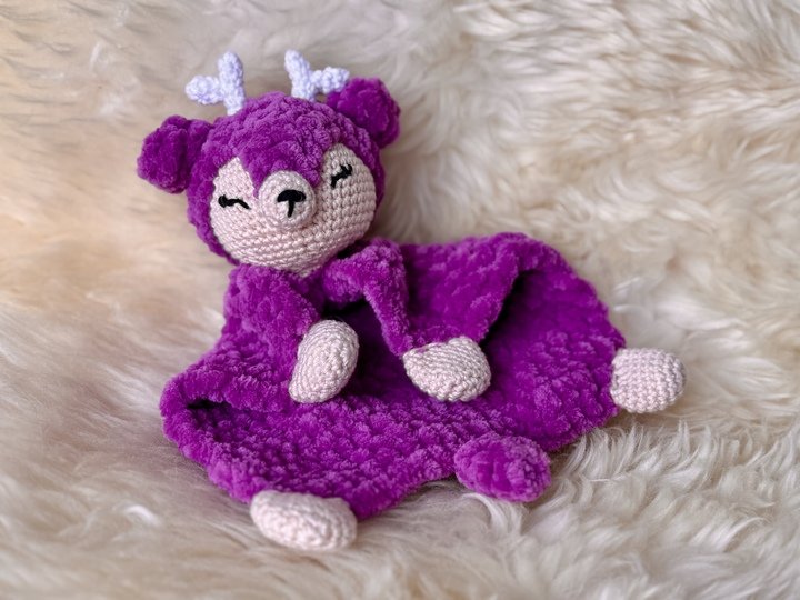 Crochetpattern - Lovey / Comforter "Deer"