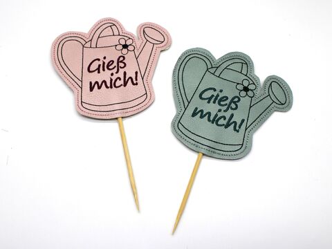 Stickdatei ITH Gieß mich Kanne Blumenstecker