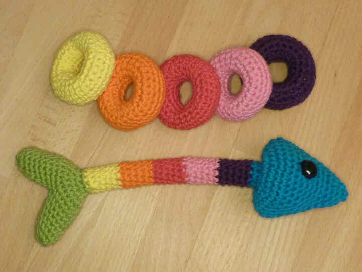 Crochet pattern stacking toy fish