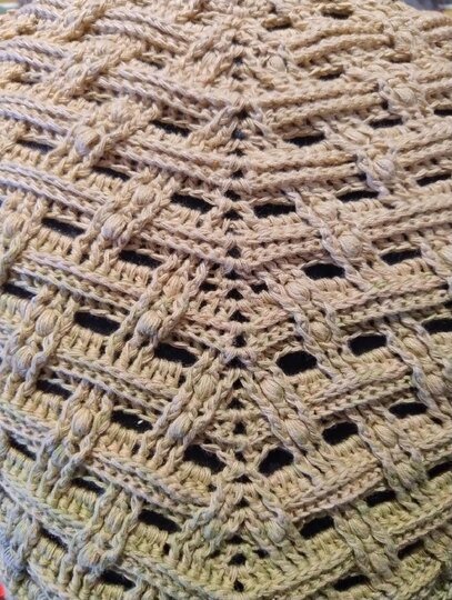 Crochet Pattern Flat Triangular Scarf "Diopatra"