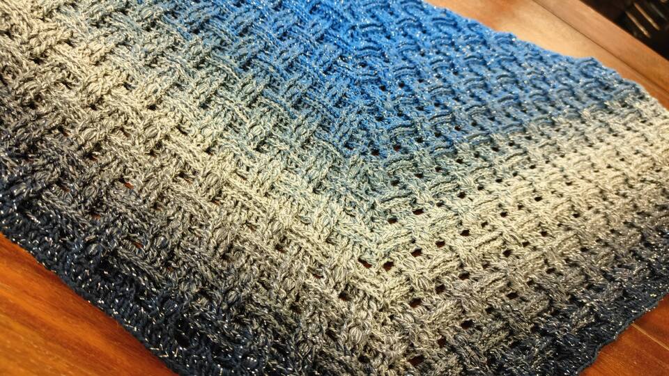 Häkelanleitung flaches Dreieckstuch "Diopatra"