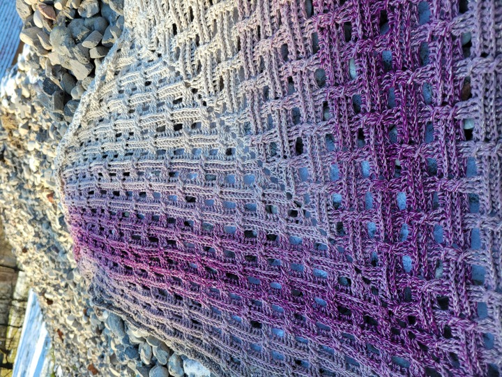 Crochet Pattern Triangular Scarf "Diomede"