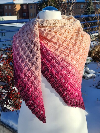 Crochet Pattern Triangular Scarf "Diomede"