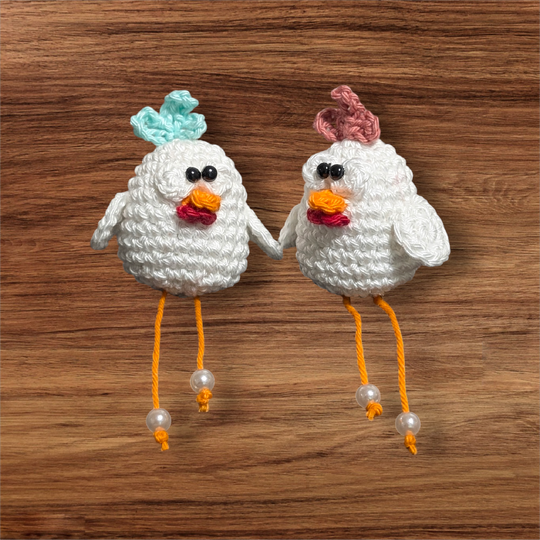 Kleine Hühner – Kantenhocker & Anhänger 