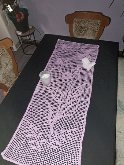 Häkelanleitung Tischläufer Frühling Blumen