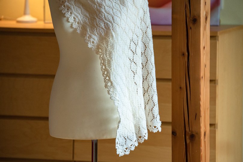 AMELIE stole scarf lace scarf