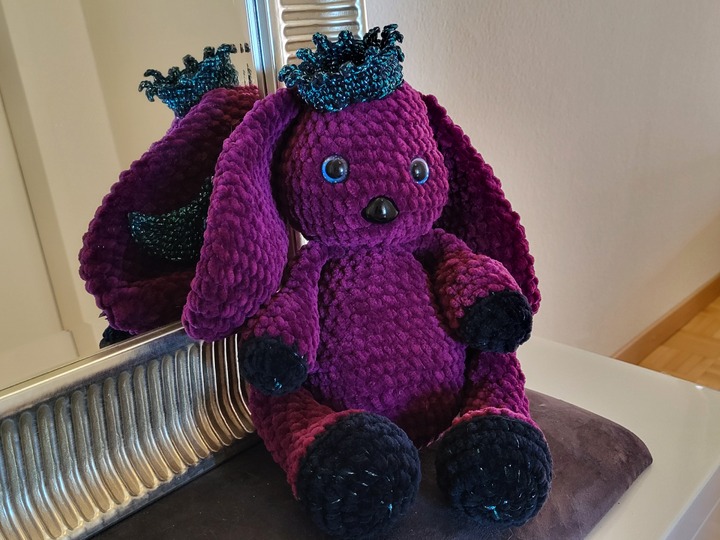 Häkelanleitung Hasen Prinzessin kuscheliges Amigurumi aus Flauschgarn