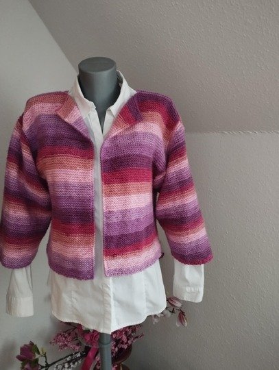 Strickjacke, Bolero; 3/4 Arm; Gr. 40