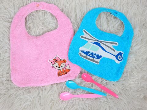 Lätzchen in 2 Größen