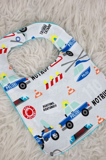 Lätzchen in 2 Größen