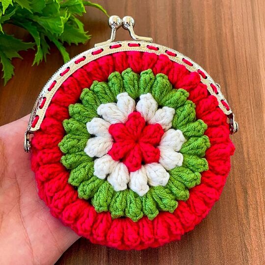 Handmade Bloom Wallet – Crochet Flower Coin Purse PDF Pattern