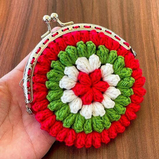 Handmade Bloom Wallet – Crochet Flower Coin Purse PDF Pattern