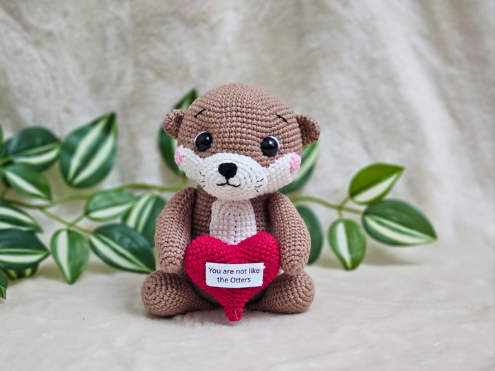 Häkelanleitung Kleiner Otter mit Herz