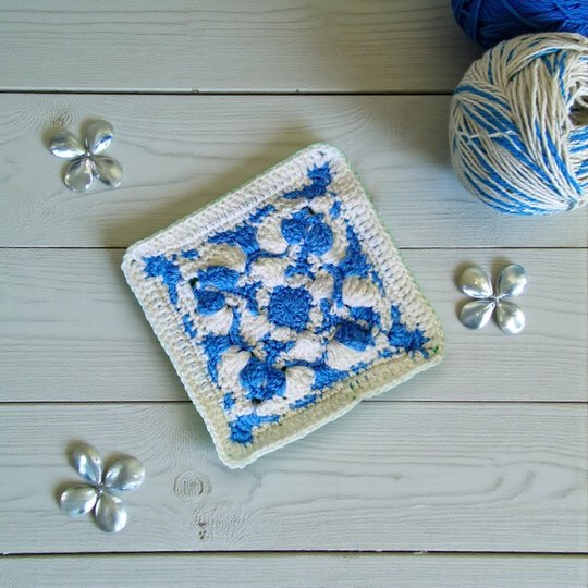 Mosaic Granny Square Pattern – Azulejos Aveiro Portuguese Tile Crochet