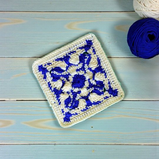 Mosaic Granny Square Pattern – Azulejos Aveiro Portuguese Tile Crochet