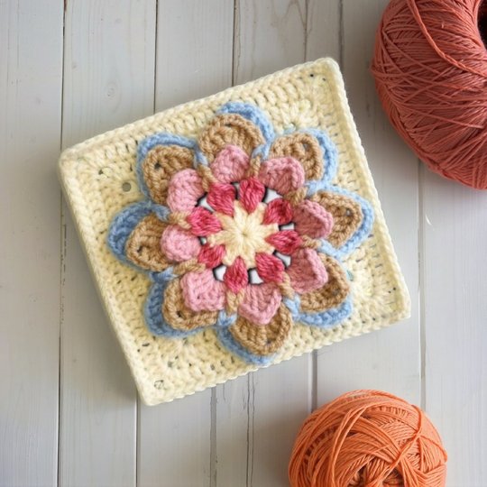 Lotus Mandala Granny Square Pattern – 3D Flower Crochet